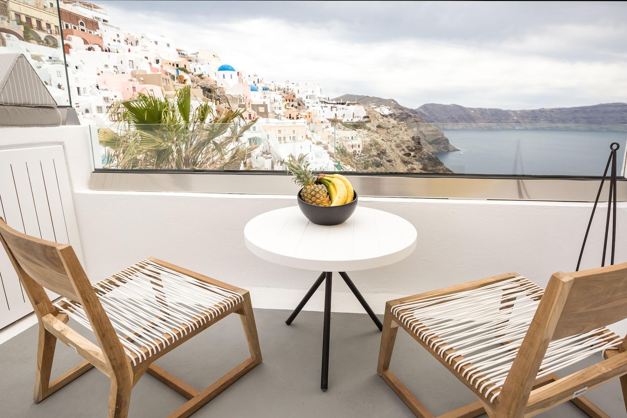 The Dream Santorini Hotel Oia  Exterior photo