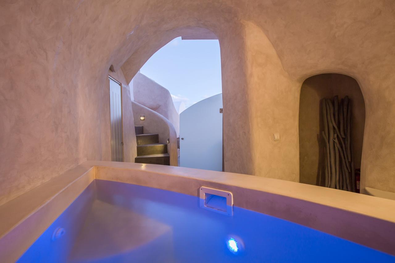 The Dream Santorini Hotel Oia  Exterior photo