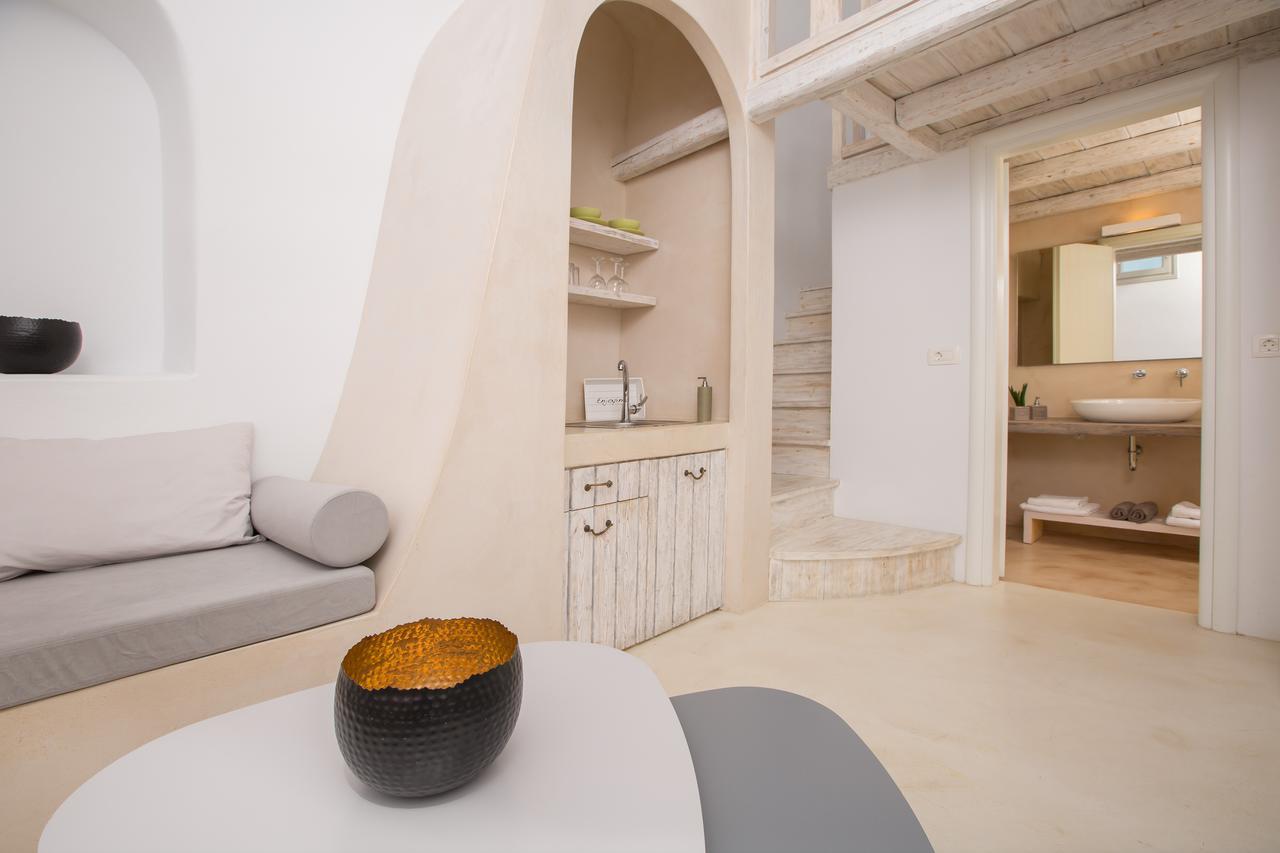The Dream Santorini Hotel Oia  Exterior photo