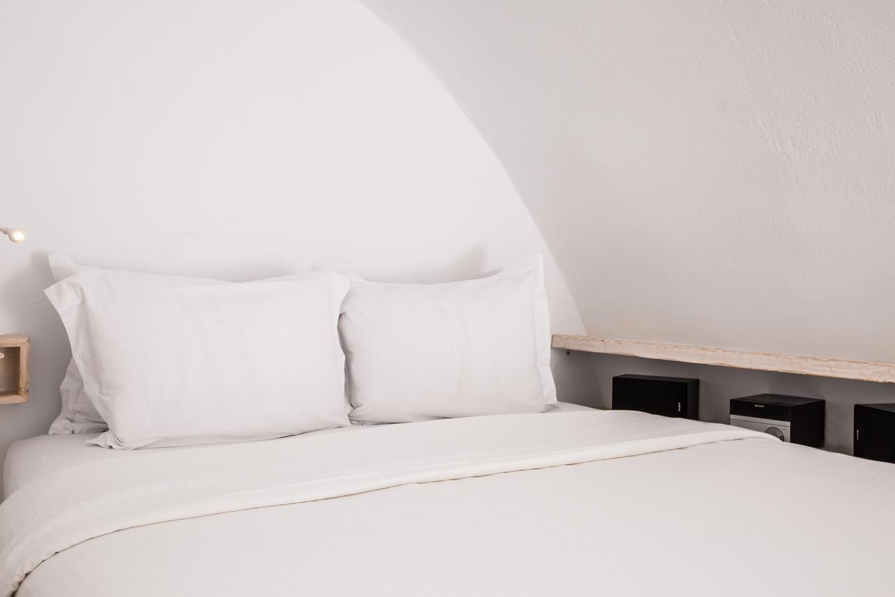 The Dream Santorini Hotel Oia  Exterior photo